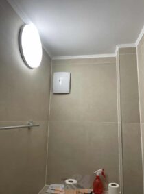 Reparația blocurilor sanitare pe adresa Pentru Zadnipru 7