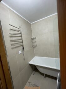 Reparația blocurilor sanitare pe adresa Pentru Zadnipru 7