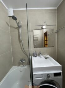 Reparația blocurilor sanitare pe adresa Pentru Zadnipru 7